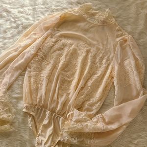 We are Hah hot as hell queen for a day bodysuit S